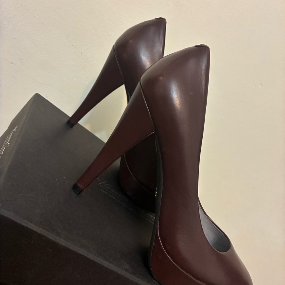 Kenneth Cole Dark Brown Heels